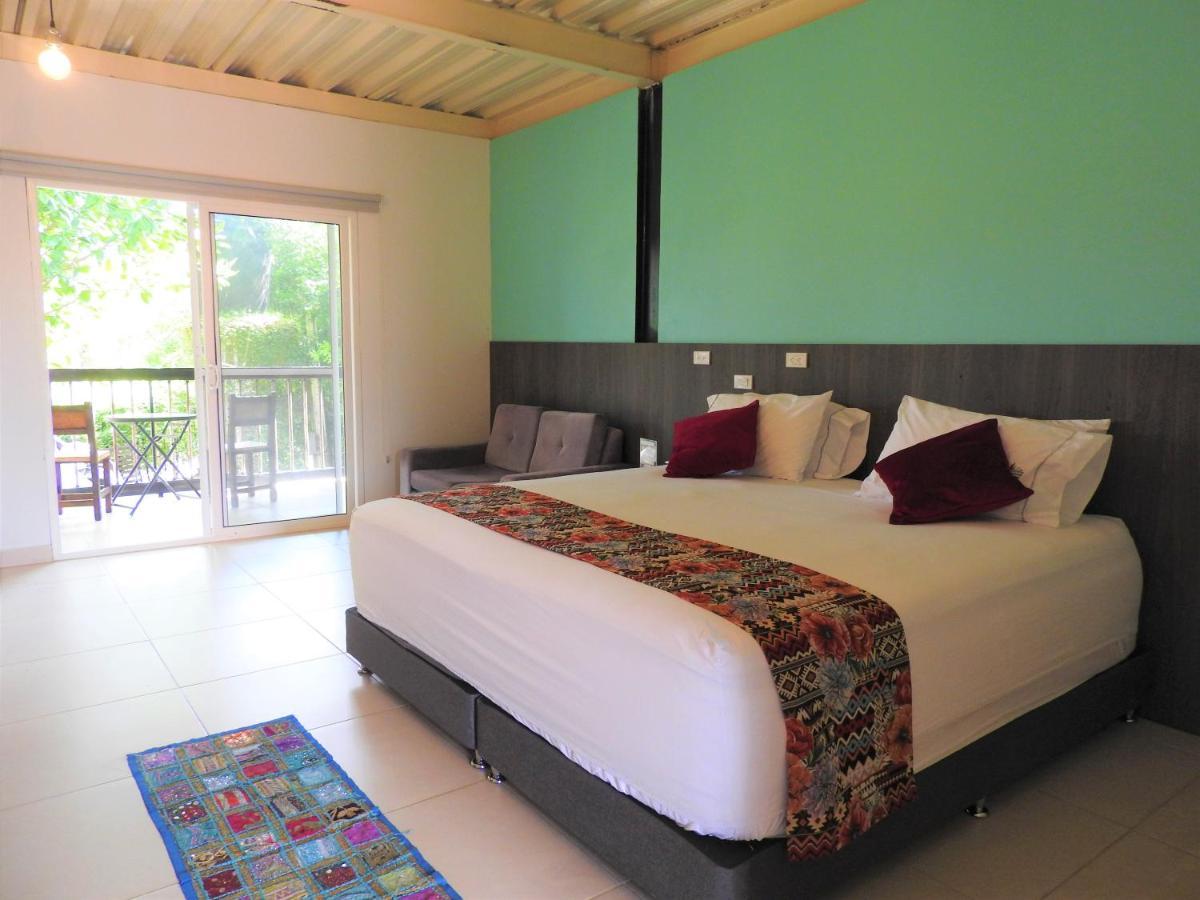 Villa Juana Hotel Cerritos Екстериор снимка